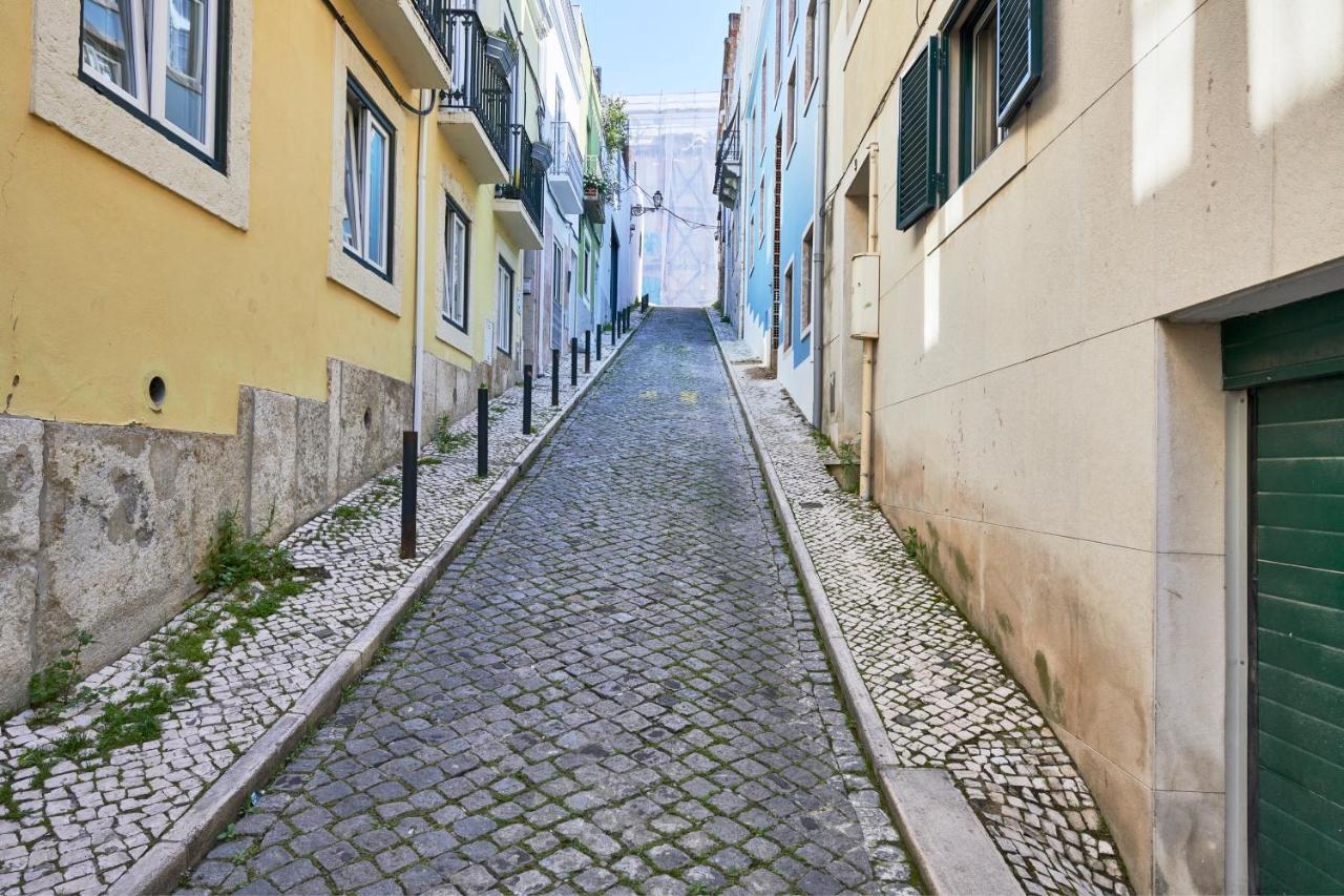 Spacious And Renovated Apartment With Amazing Patio, By Timecooler Lisboa 外观 照片