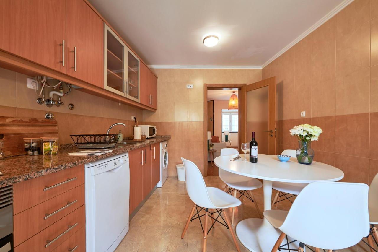 Spacious And Renovated Apartment With Amazing Patio, By Timecooler Lisboa 外观 照片