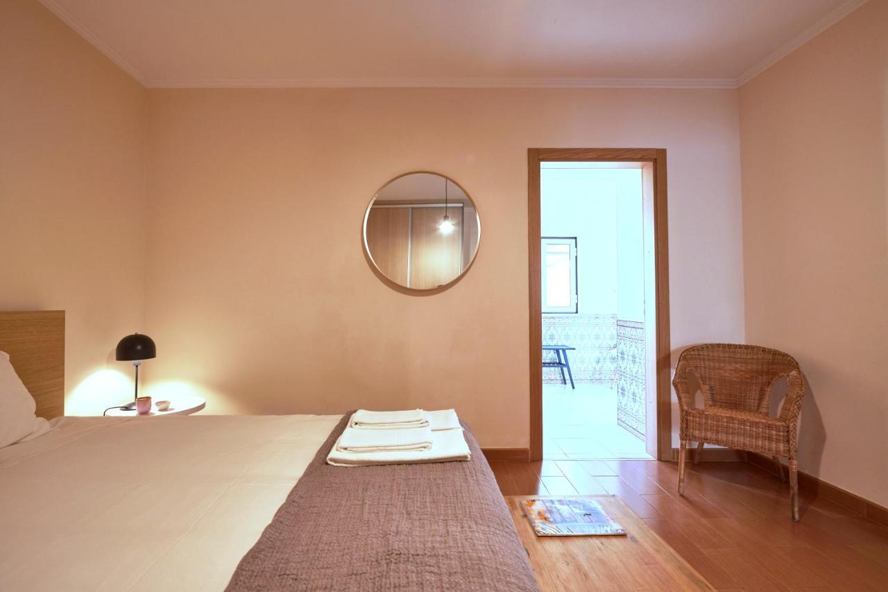 Spacious And Renovated Apartment With Amazing Patio, By Timecooler Lisboa 外观 照片
