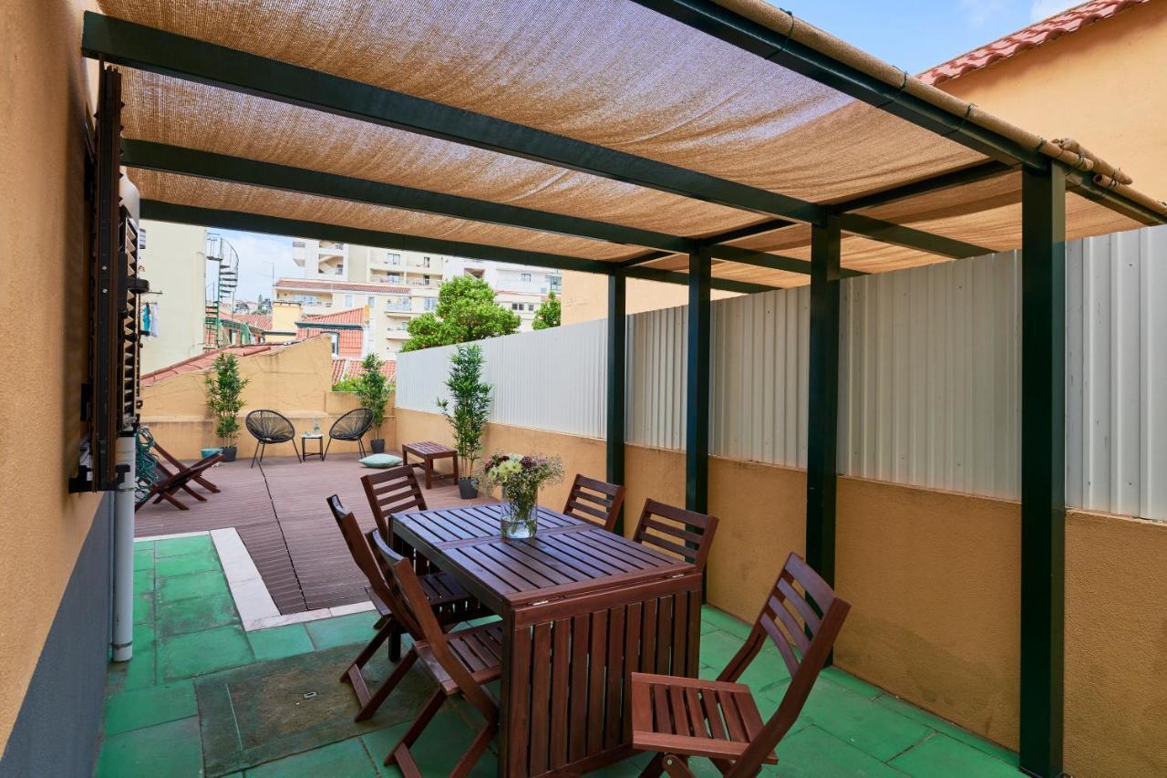 Spacious And Renovated Apartment With Amazing Patio, By Timecooler Lisboa 外观 照片