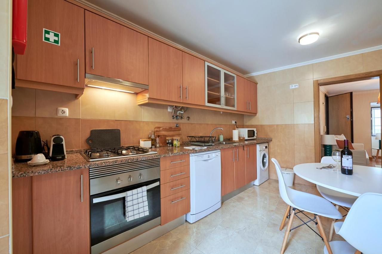 Spacious And Renovated Apartment With Amazing Patio, By Timecooler Lisboa 外观 照片