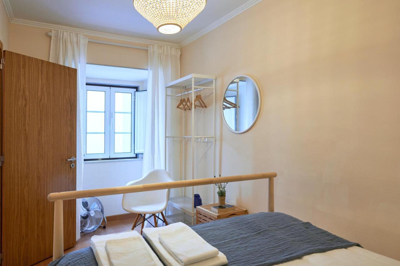 Spacious And Renovated Apartment With Amazing Patio, By Timecooler Lisboa 外观 照片