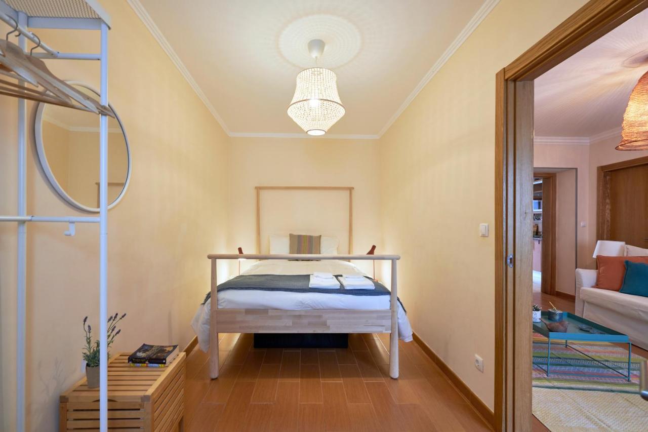 Spacious And Renovated Apartment With Amazing Patio, By Timecooler Lisboa 外观 照片