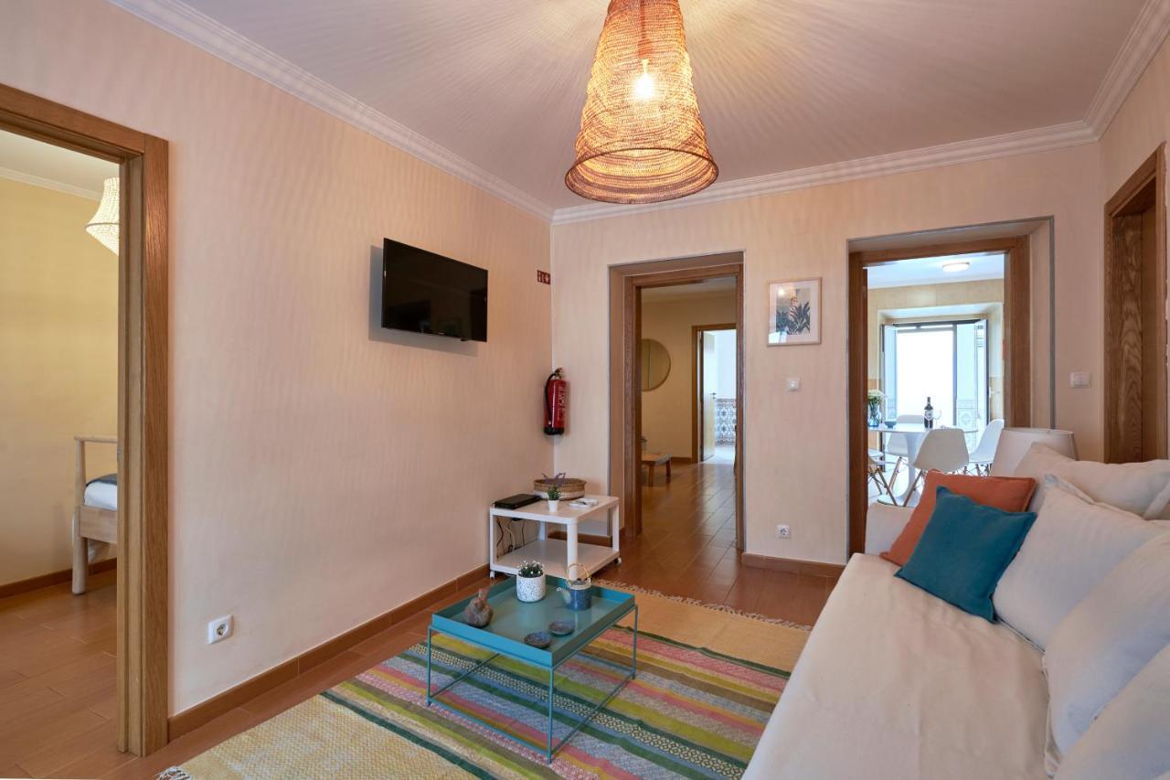 Spacious And Renovated Apartment With Amazing Patio, By Timecooler Lisboa 外观 照片